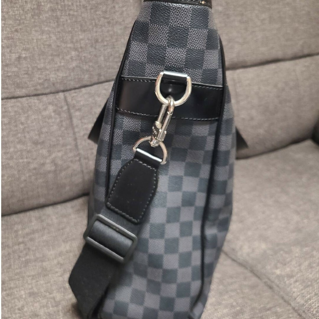 LOUIS VUITTON - ルイヴィトン ダミエ グラフィット タダオ LOUIS VUITTON - ルイヴィトン ダミエ グラフィット タダオ