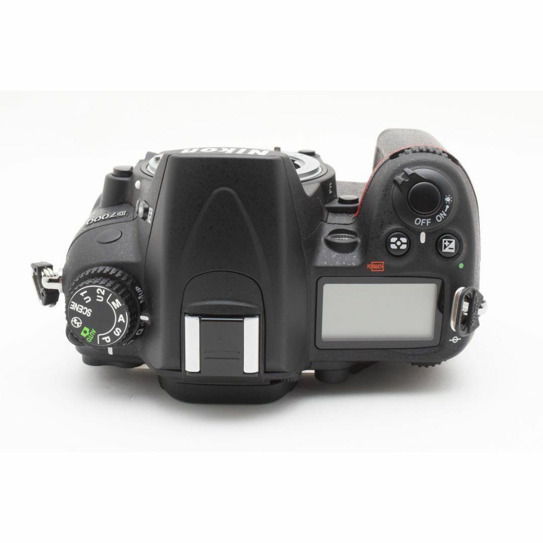Nikon - 新品級 ニコン D7000 説明書&箱付き ショット枚数 3334 Nikon - 新品級 ニコン D7000 説明書&箱付き ショット枚数 3334