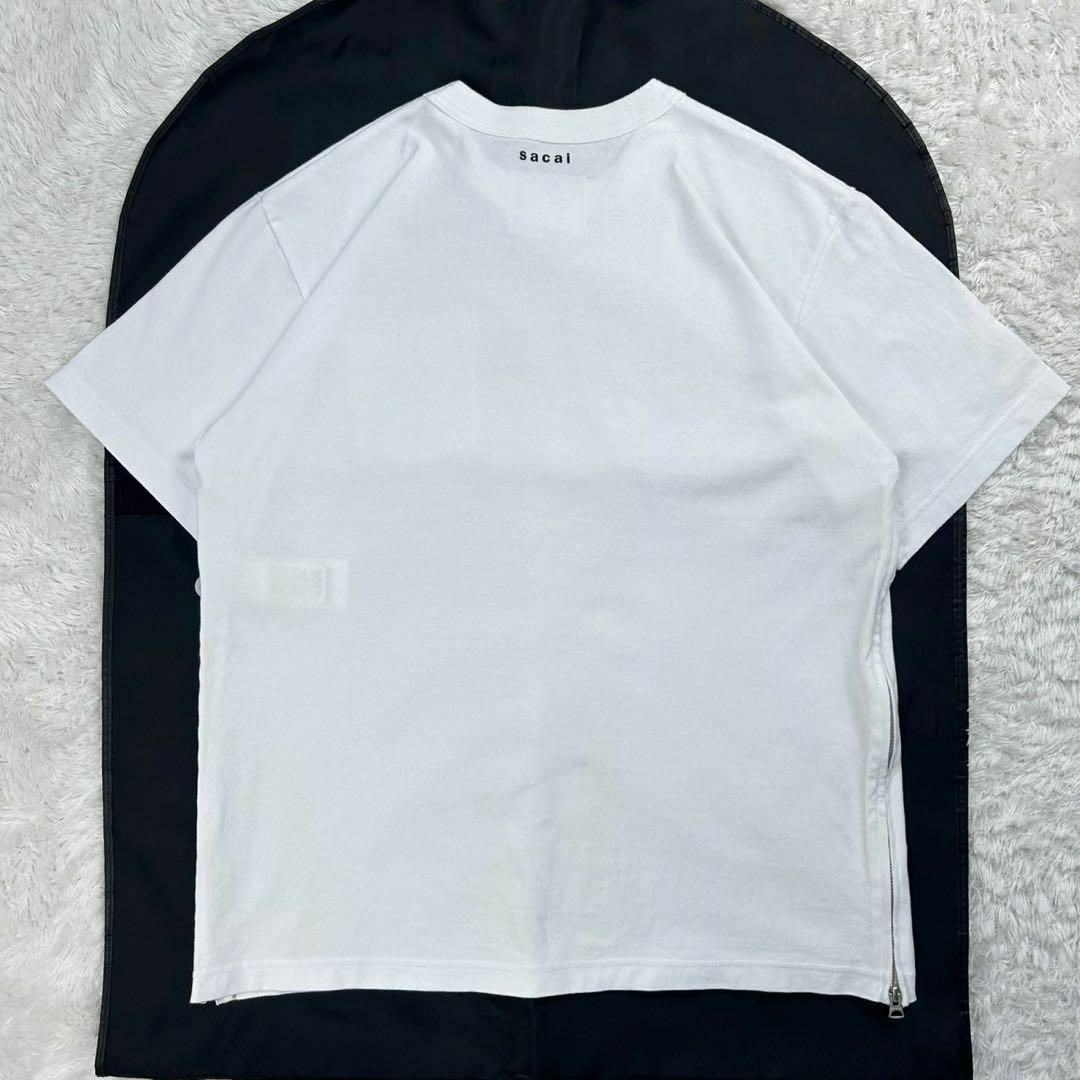sacai - 【定番モデル】サカイ☆バックロゴTシャツ サイドジップ sacai - 【定番モデル】サカイ☆バックロゴTシャツ サイドジップ