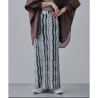 ニュアンスプリントワッシャープリーツスカート リュミエ