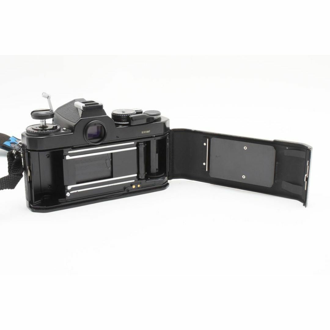 お得セット - Nikon 超美品 モルト新品 フィルムカメラ ブラック FE2 NIKON フィルムカメラ