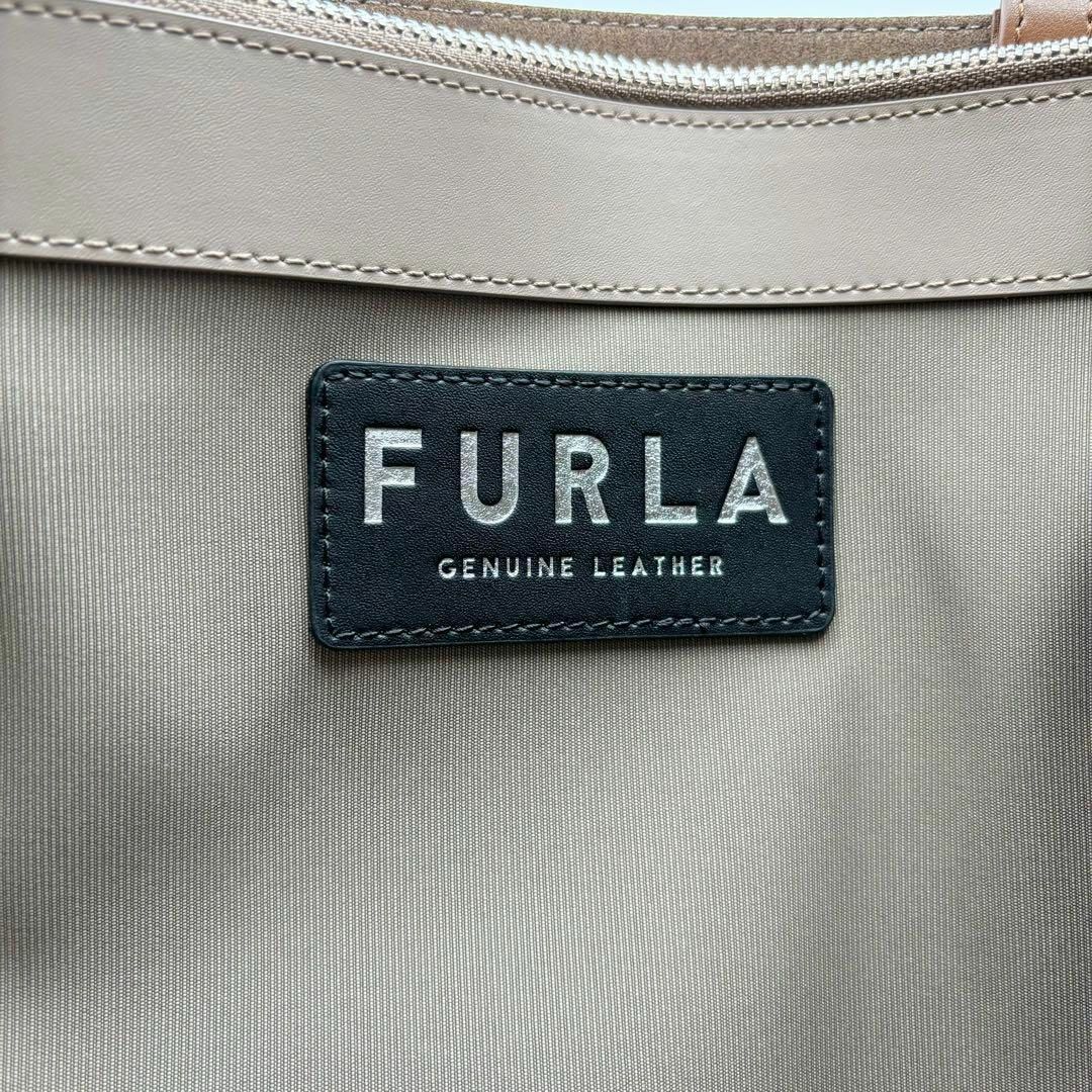 FURLA - 新品未使用 FURLA フルラ バーシティ トートバッグ FURLA - 新品未使用 FURLA フルラ バーシティ トートバッグ