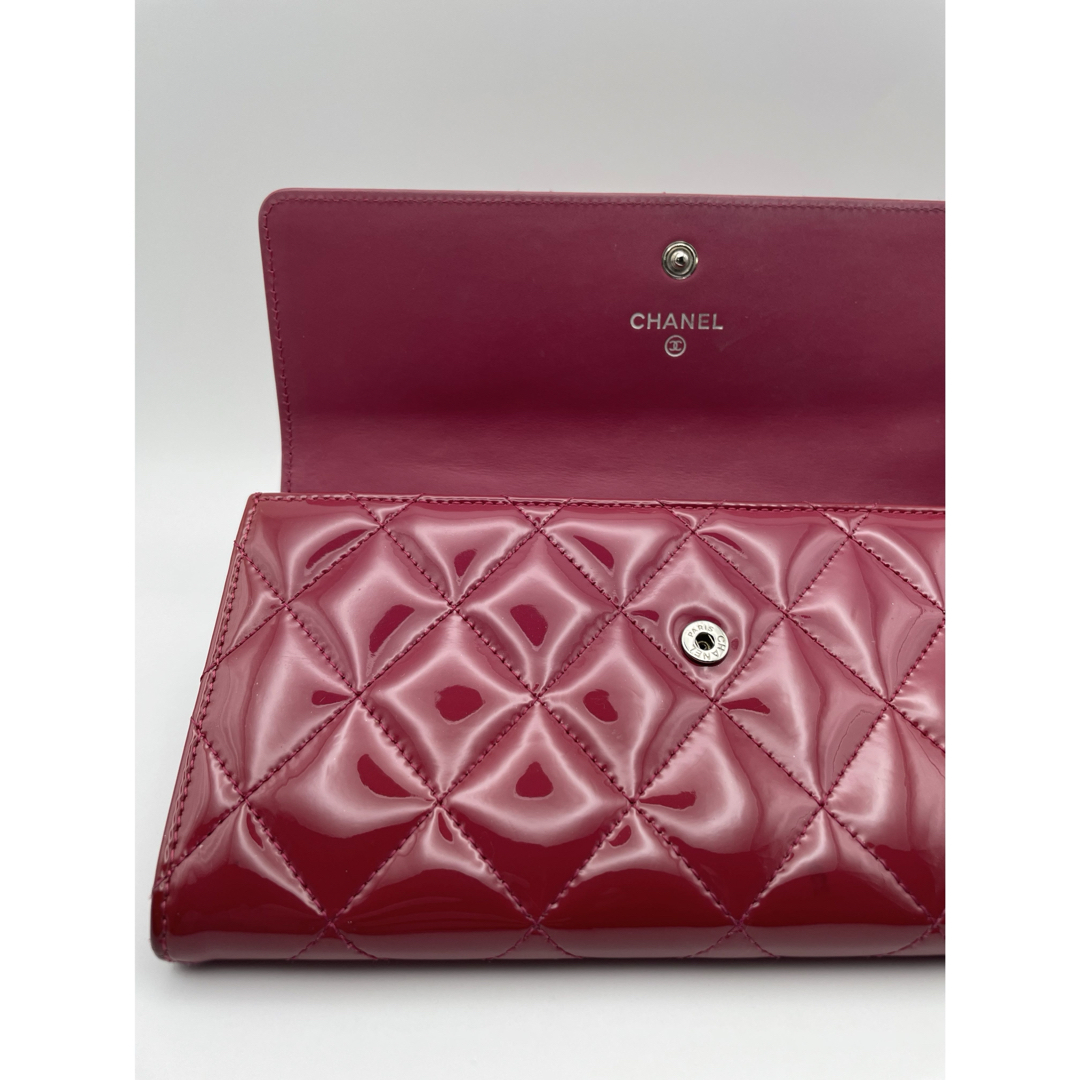 CHANEL - CHANEL エナメル ココマーク 長財布/ココ/箱有 の通販 CHANEL - CHANEL エナメル ココマーク 長財布/ココ/箱有 の通販