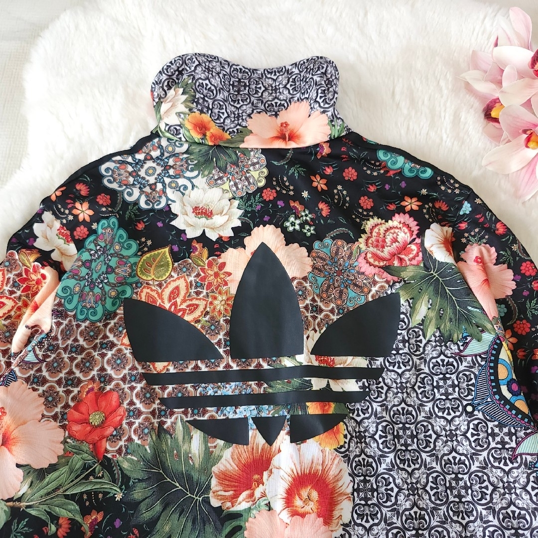 adidas Originals - 希少 adidas和柄 花柄ジャージ ブラック OT adidas Originals - 希少 adidas和柄 花柄ジャージ ブラック OT