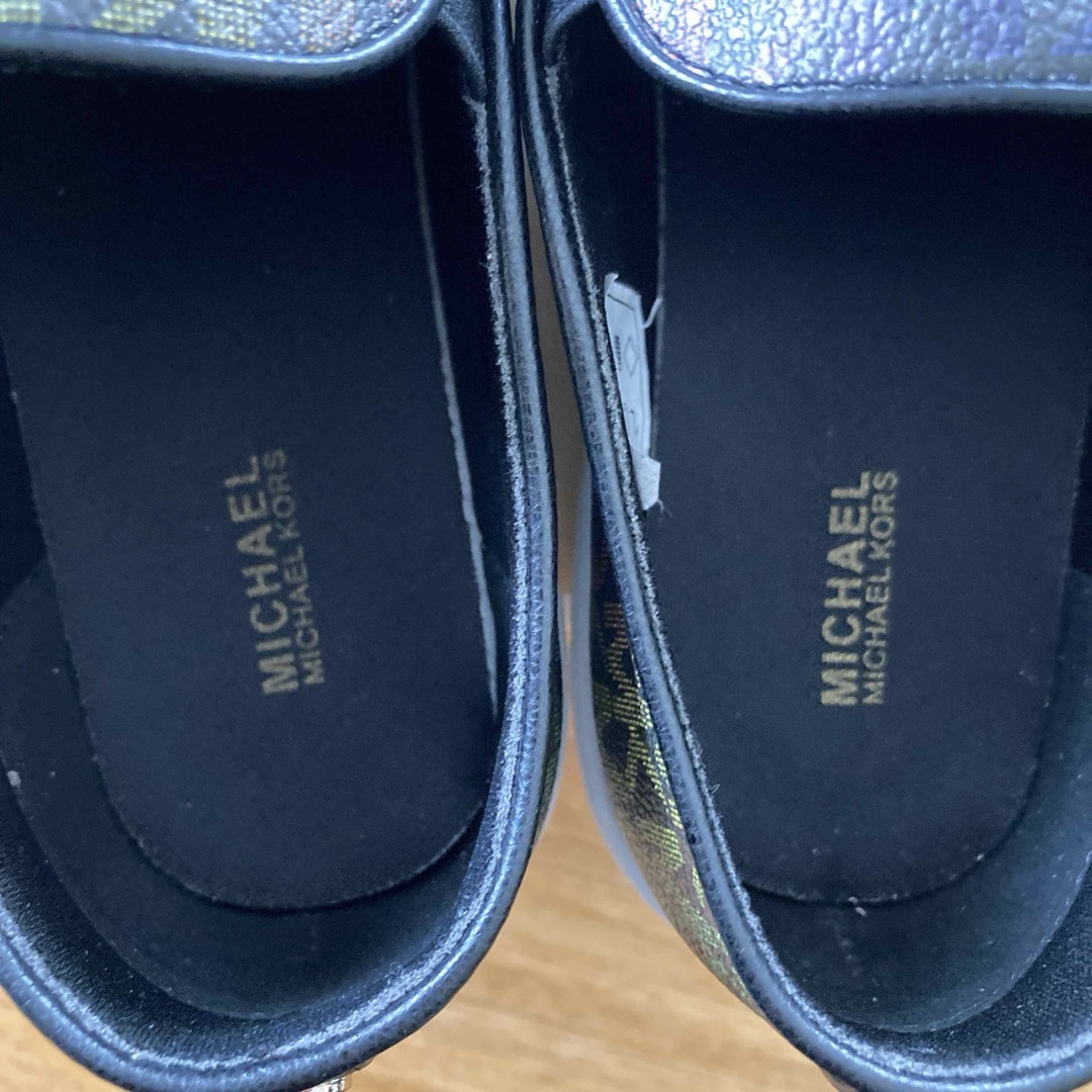 MICHAEL KORS - 新品 マイケルコース 撥水 スリッポン MICHAEL KORS - 新品 マイケルコース 撥水 スリッポン