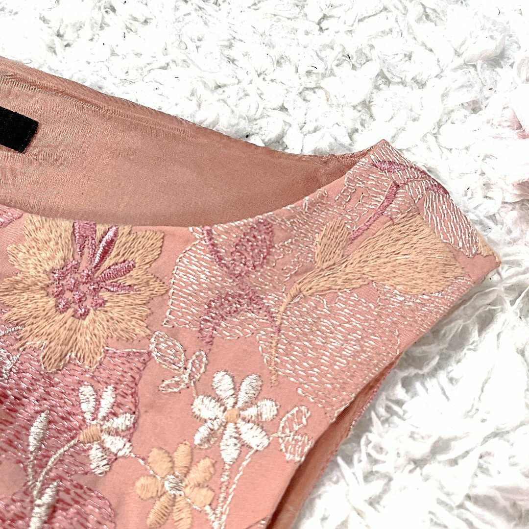 TOCCA - 良品✨ TOCCA 花柄刺繍 ノースリーブワンピース 2 M TOCCA - 良品✨ TOCCA 花柄刺繍 ノースリーブワンピース 2 M