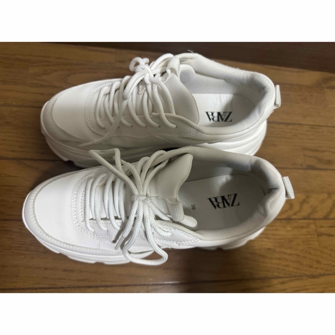 ZARA - ZARA 厚底スニーカーの通販 by ひまわり's shop|ザラ ZARA - ZARA 厚底スニーカーの通販 by ひまわり's shop|ザラ