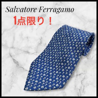 Salvatore Ferragamo - 新品同様 Salvatore Ferragamo Salvatore Ferragamo - 新品同様 Salvatore Ferragamo