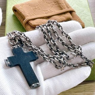 GUCCI - 【新品磨き】GUCCI カットアウトG スタンダート GUCCI - 【新品磨き】GUCCI カットアウトG スタンダート