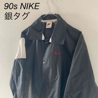 NIKE(ナイロンジャケット ・ シルバー/銀色系)のフリマ NIKE(ナイロンジャケット ・ シルバー/銀色系)のフリマ