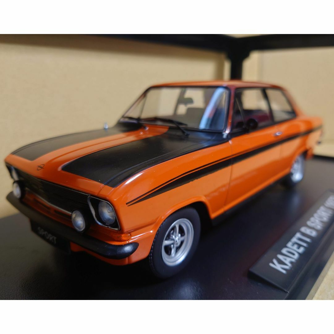 1/18 オペル Opel Kadett B Sport 1973 赤 ミニカー