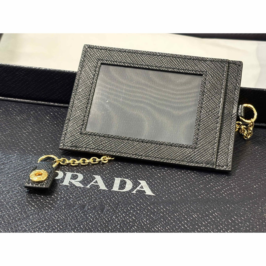 PRADA - 【極美品】プラダ PRADA カードケース パスケースの通販 PRADA - 【極美品】プラダ PRADA カードケース パスケースの通販