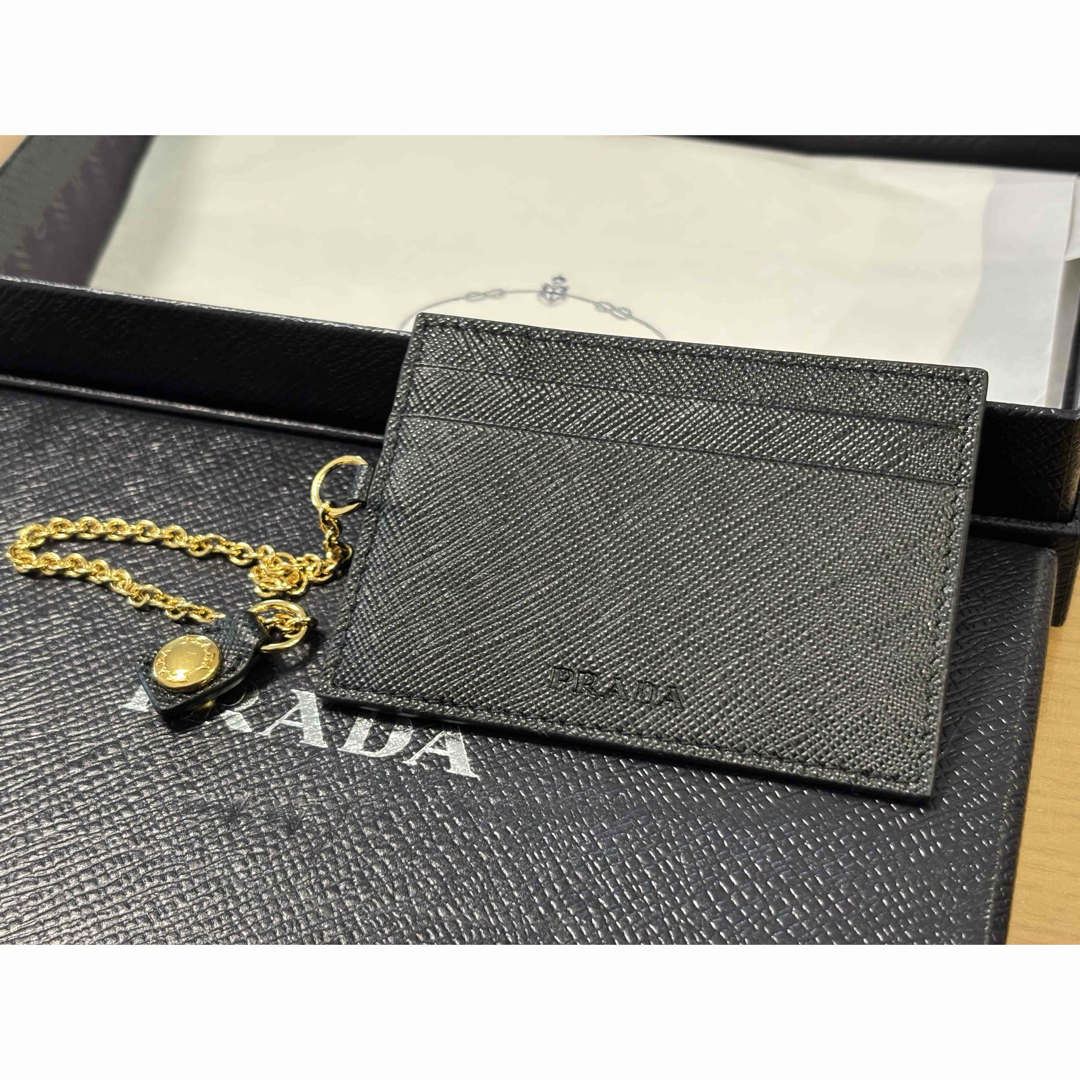 PRADA - 【極美品】プラダ PRADA カードケース パスケースの通販 PRADA - 【極美品】プラダ PRADA カードケース パスケースの通販