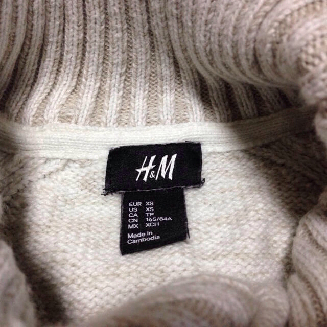 H&M(エイチアンドエム)の3/19閉店Ungrid好きにお勧め レディースのトップス(ニット/セーター)の商品写真