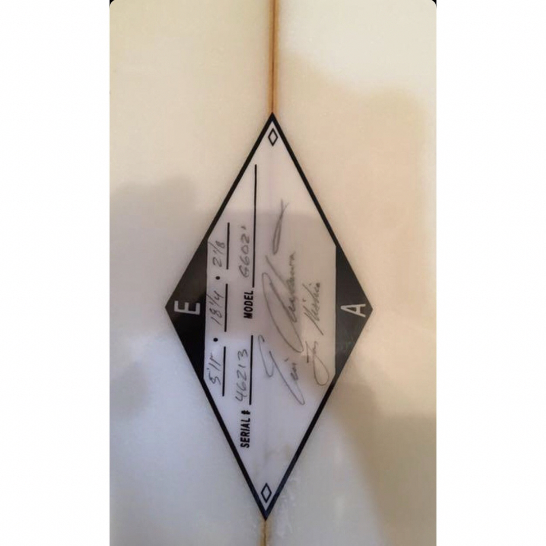 HICショートボード5'11'' 手渡し希望の通販 by のびのびだ358's HICショートボード5'11'' 手渡し希望の通販 by のびのびだ358's