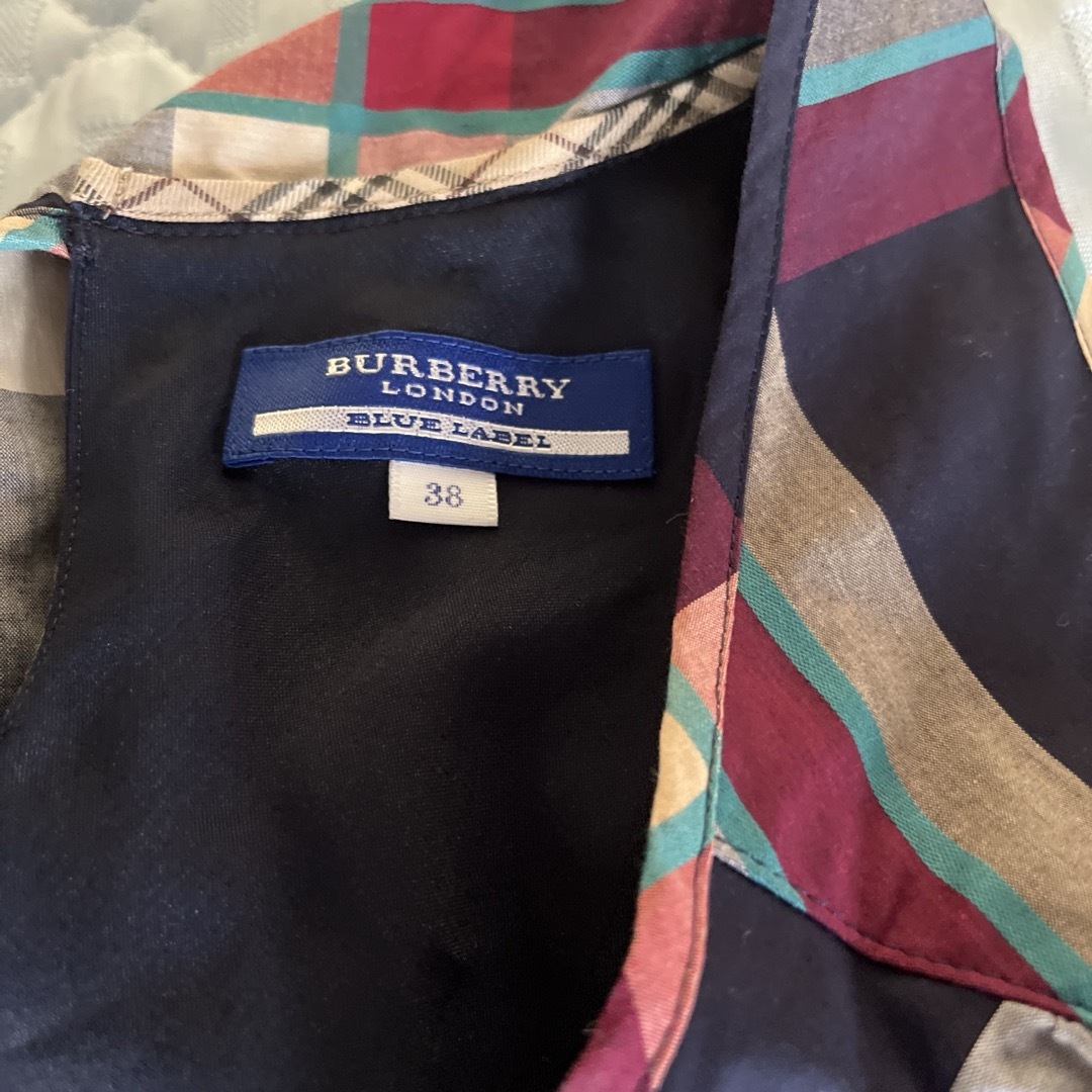 BURBERRY BLUE LABEL - バーバリーブルーレーベル 裾フリル ミニ BURBERRY BLUE LABEL - バーバリーブルーレーベル 裾フリル ミニ
