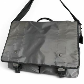 Supreme - Supreme 25SS Mini Messenger Bag Supreme - Supreme 25SS Mini Messenger Bag