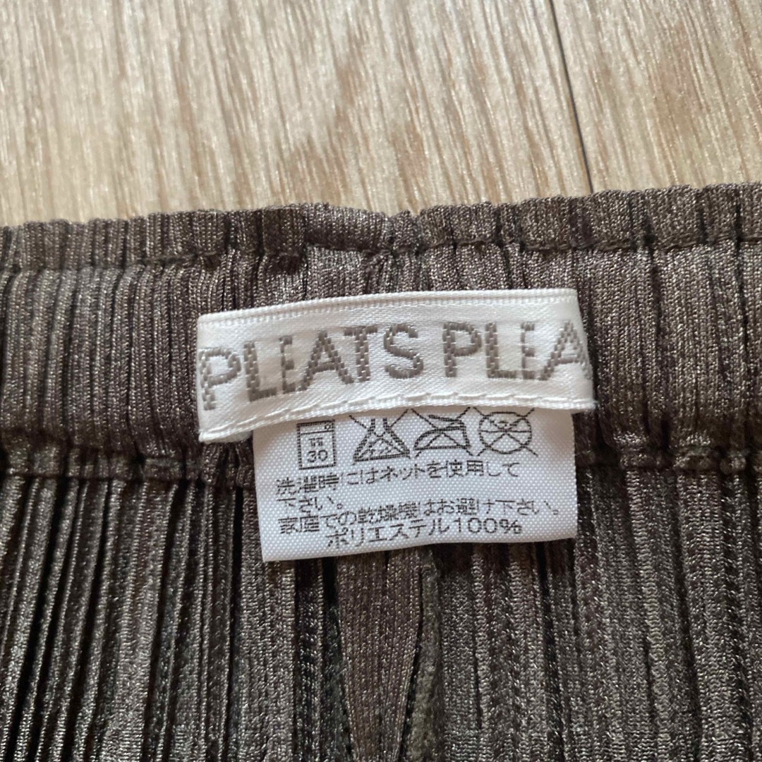 PLEATS PLEASE ISSEY MIYAKE - PLEATS PLEASE プリーツプリーズ PLEATS PLEASE ISSEY MIYAKE - PLEATS PLEASE プリーツプリーズ