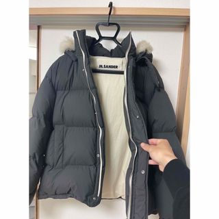 JIL SANDER - UNIQLO ジルサンダー +j ライトダウンボリューム JIL SANDER - UNIQLO ジルサンダー +j ライトダウンボリューム
