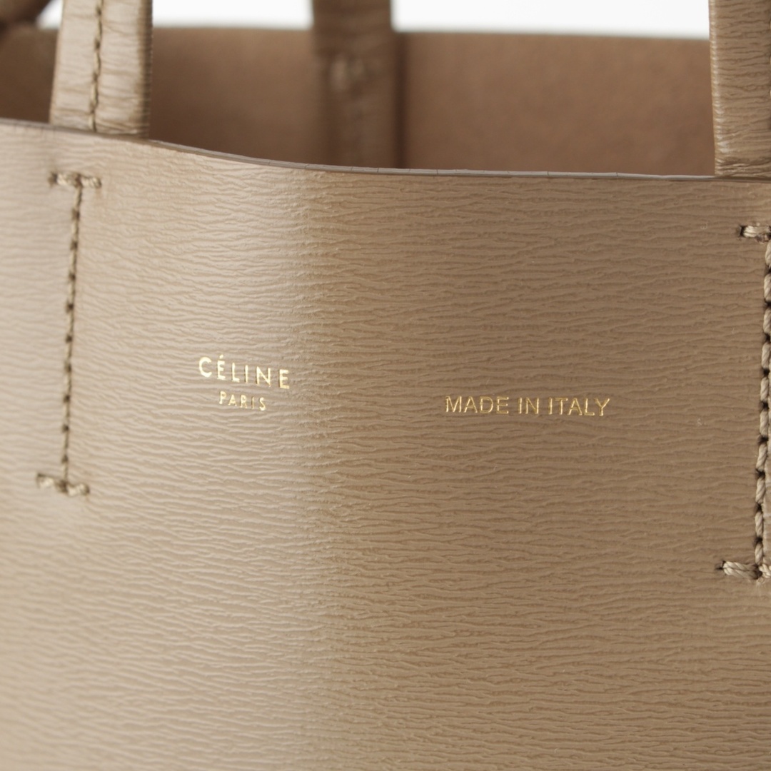 CELINE - セリーヌ レザー バーティカルカバ ゴールド金具 CELINE - セリーヌ レザー バーティカルカバ ゴールド金具