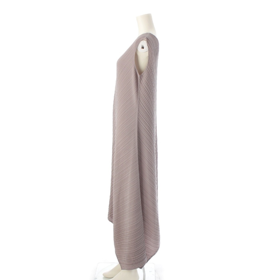 ISSEY MIYAKE - イッセイミヤケ 斜めプリーツ 変形 ワンピース ISSEY MIYAKE - イッセイミヤケ 斜めプリーツ 変形 ワンピース