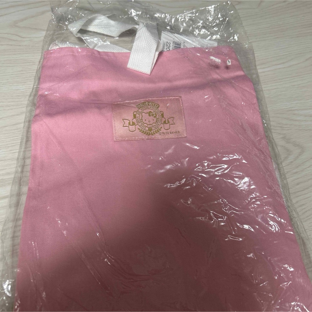 ハローキティ - 平成レトロ キティ 新品 エプロンの通販 by f ハローキティ - 平成レトロ キティ 新品 エプロンの通販 by f