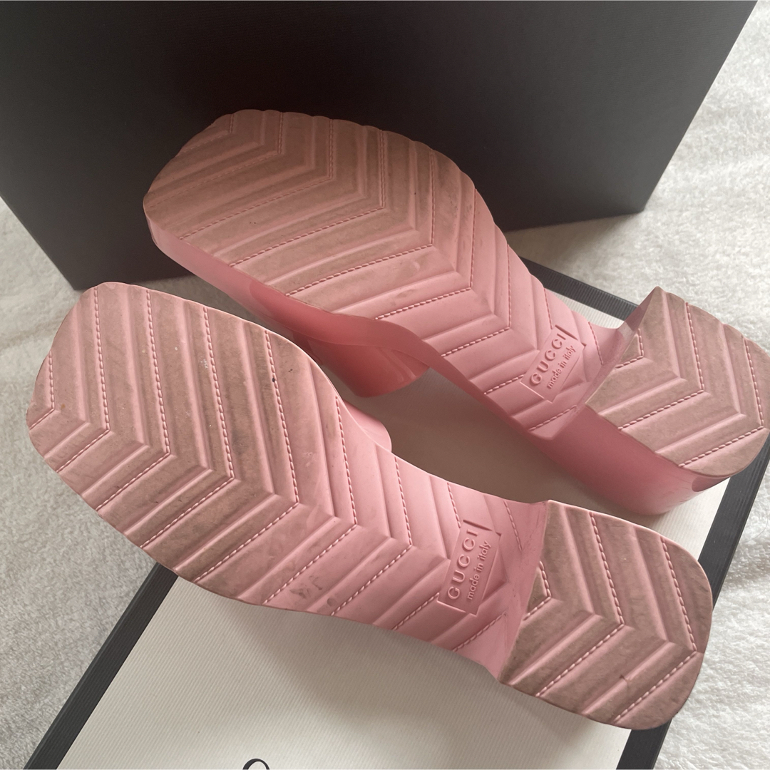 GUCCI - GUCCI ラバーサンダル 36 ピンクの通販 by セレナ GUCCI - GUCCI ラバーサンダル 36 ピンクの通販 by セレナ