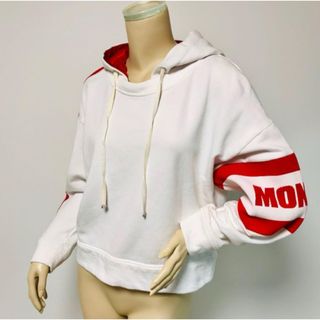 MONCLER(パーカー)のフリマアイテム一覧 MONCLER(パーカー)のフリマアイテム一覧