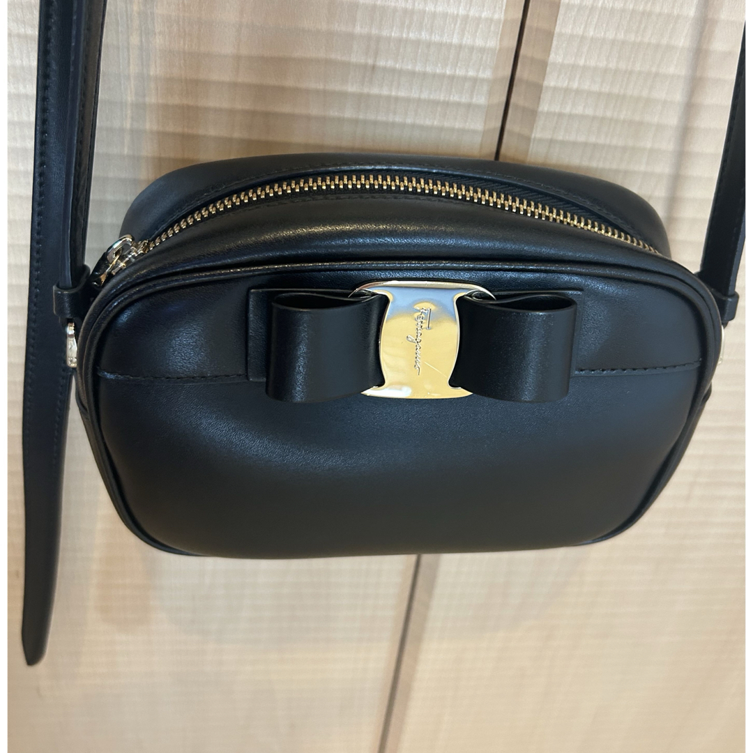 Salvatore Ferragamo - フェラガモ♡ヴァラ リボン ショルダー Salvatore Ferragamo - フェラガモ♡ヴァラ リボン ショルダー