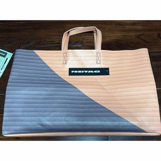 FREITAG(ピンク/桃色系)のフリマアイテム一覧 FREITAG(ピンク/桃色系)のフリマアイテム一覧