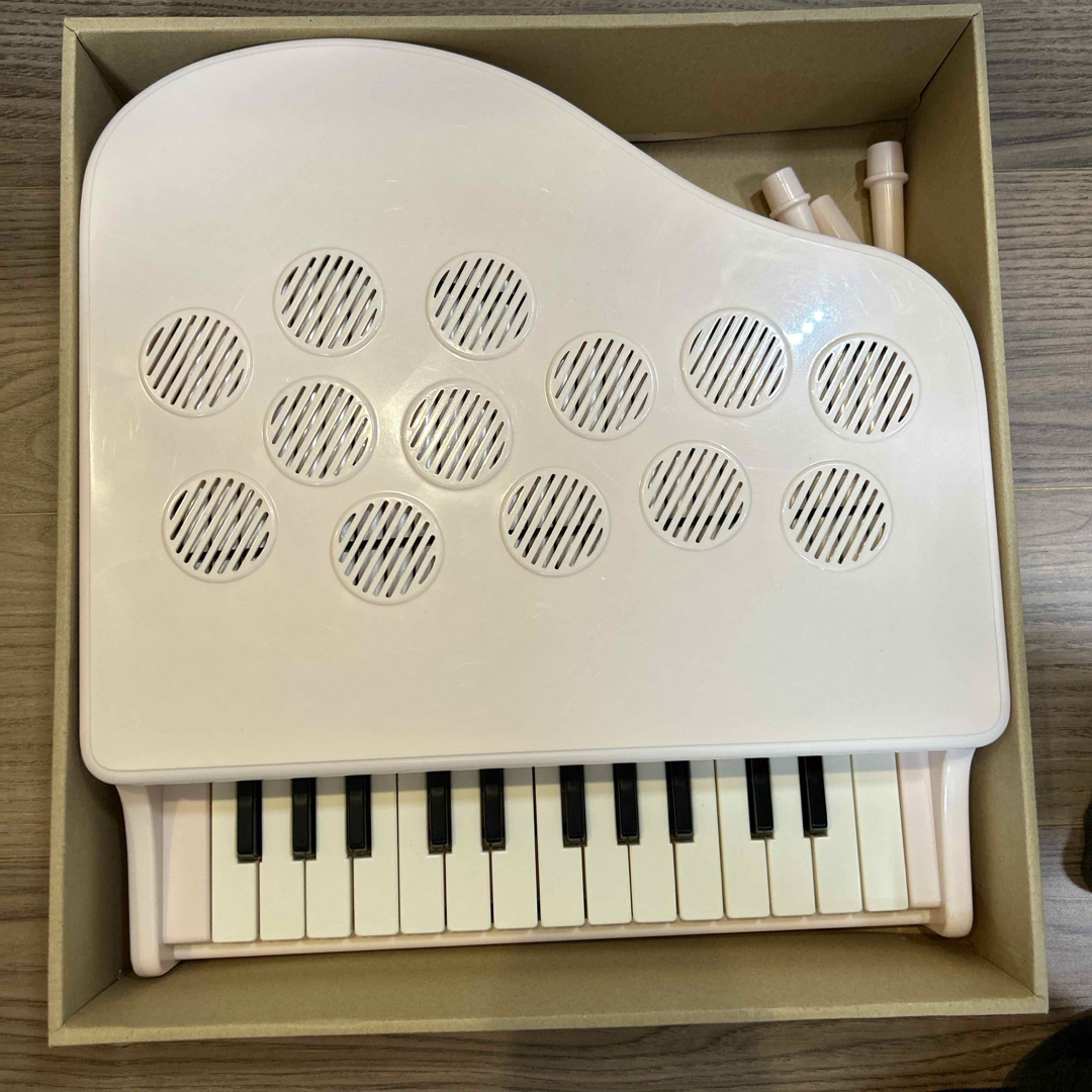 KAWAI(カワイ) - KAWAI ミニピアノ P-25 ピンキッシュホワイト KAWAI(カワイ) - KAWAI ミニピアノ P-25 ピンキッシュホワイト