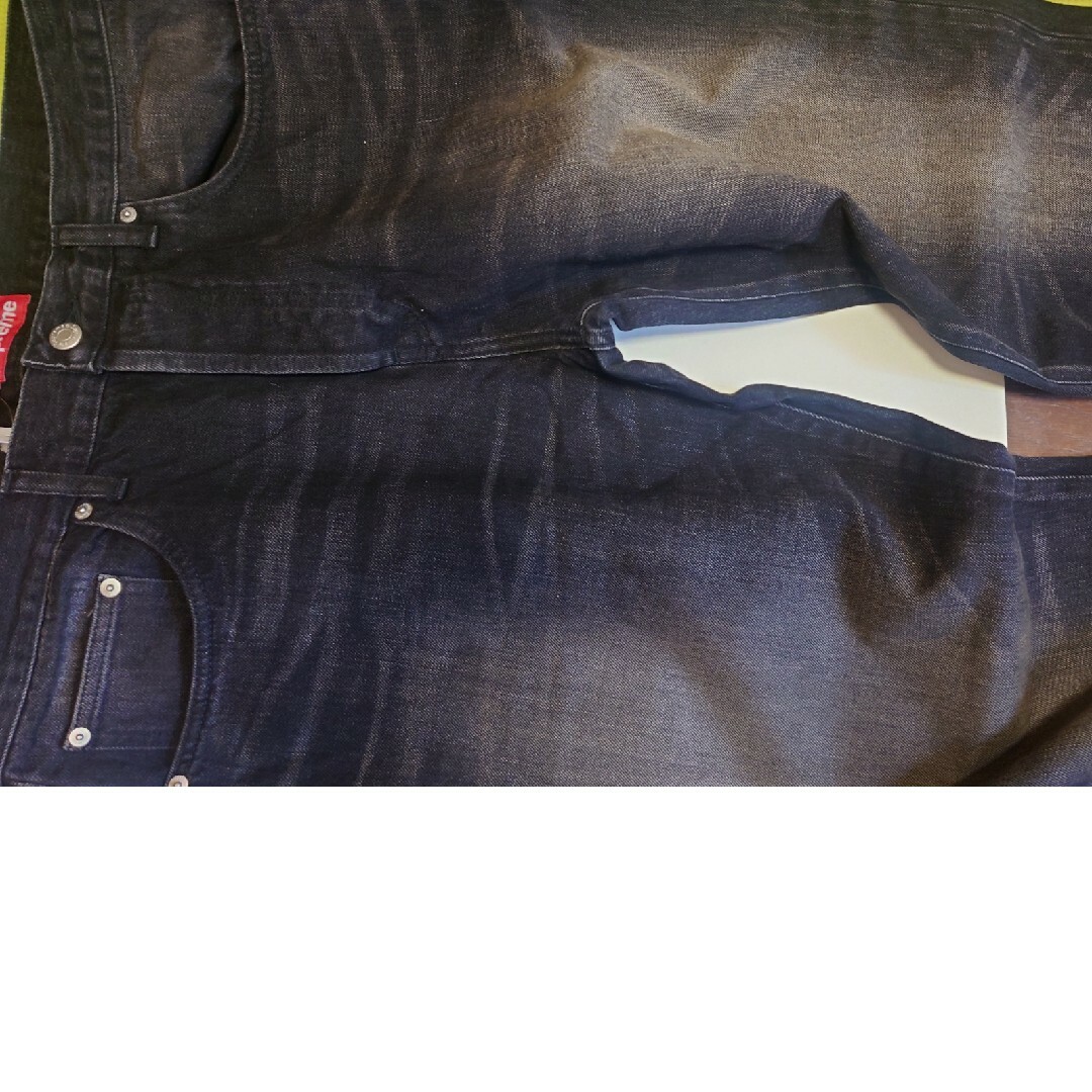 Supreme - Supreme Distressed Loose Fit Selvedge Jeの通販 by Supreme - Supreme Distressed Loose Fit Selvedge Jeの通販 by