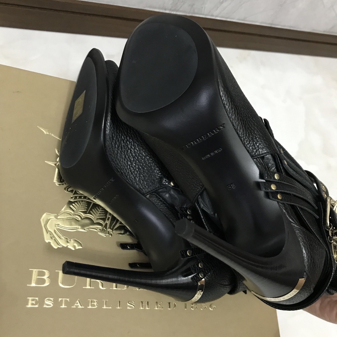 BURBERRY - Burberry バーバリー ショートブーツ 黒の通販 by BURBERRY - Burberry バーバリー ショートブーツ 黒の通販 by