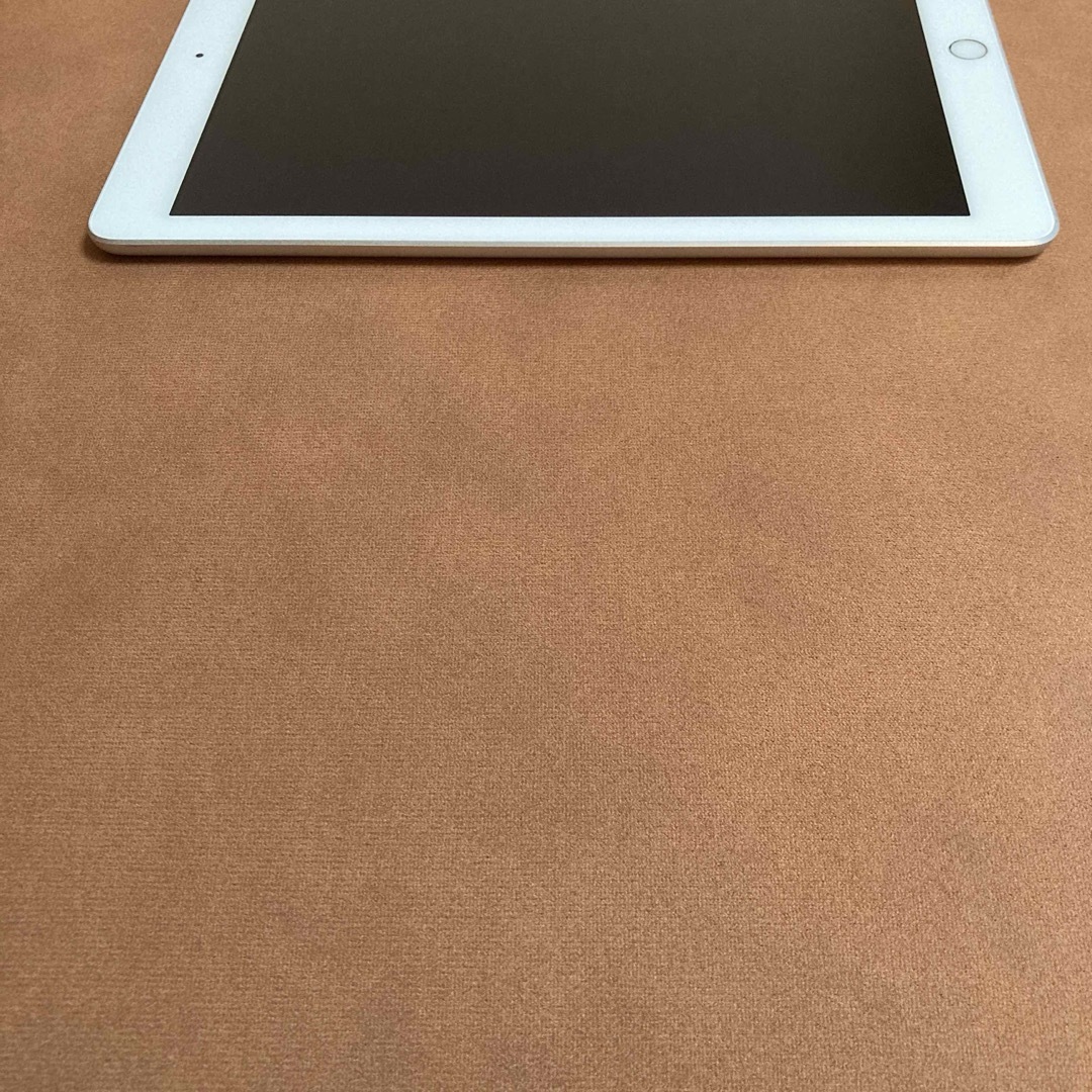 iPad - 9822 美品 電池最良好 iPad6 第6世代 32GB WIFIモデルの iPad - 9822 美品 電池最良好 iPad6 第6世代 32GB WIFIモデルの