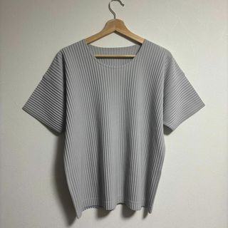 ISSEY MIYAKE(Tシャツ/カットソー(半袖/袖なし))のフリマ ISSEY MIYAKE(Tシャツ/カットソー(半袖/袖なし))のフリマ