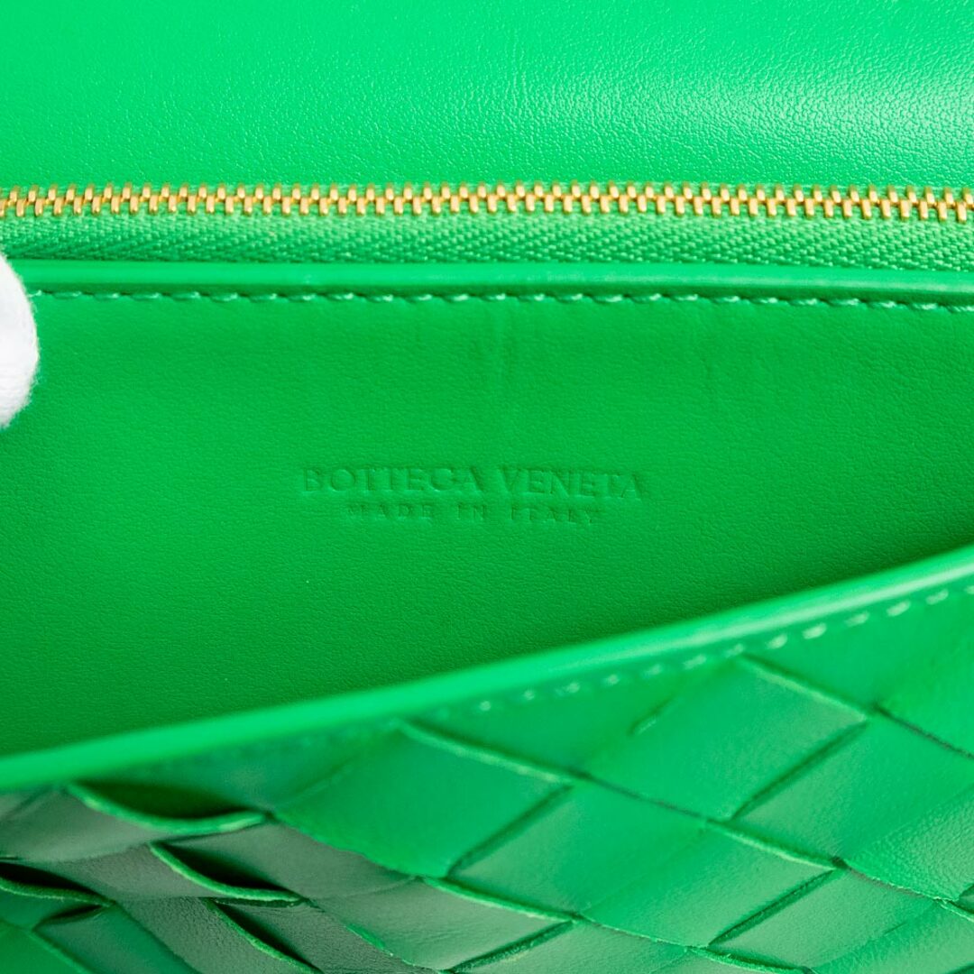 BOTTEGA VENETA - ボッテガヴェネタ イントレチャート 斜め掛け BOTTEGA VENETA - ボッテガヴェネタ イントレチャート 斜め掛け