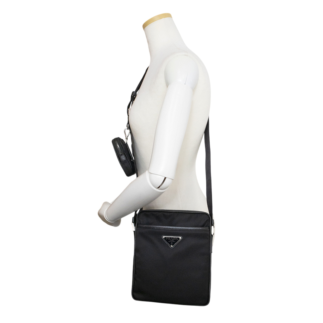 PRADA - プラダ Re-Nylon ショルダーバッグ 斜め掛け ナイロン PRADA - プラダ Re-Nylon ショルダーバッグ 斜め掛け ナイロン