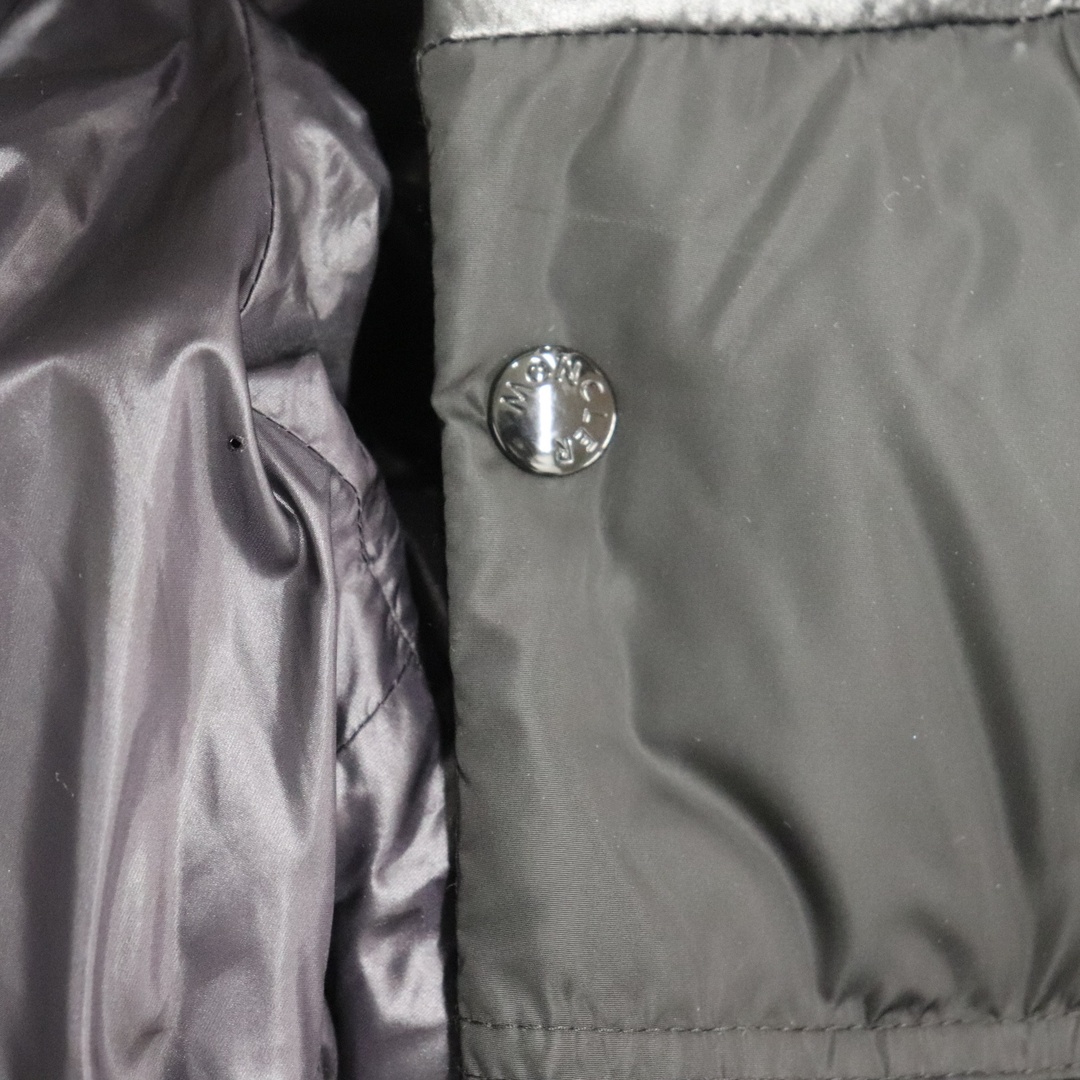 MONCLER - IT52B1K0NIPM 即決 本物 国内正規品 MONCLER MONCLER - IT52B1K0NIPM 即決 本物 国内正規品 MONCLER
