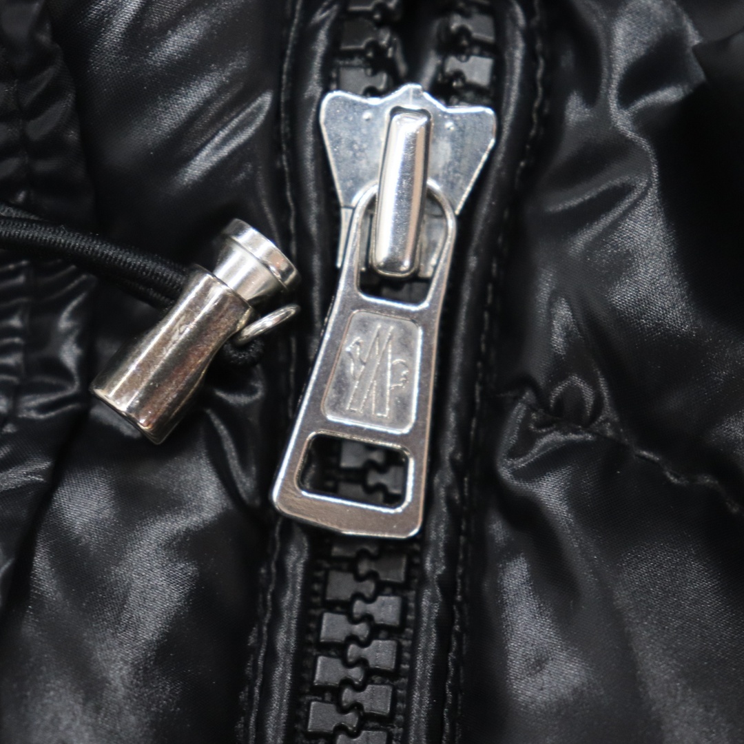 MONCLER - IT52B1K0NIPM 即決 本物 国内正規品 MONCLER MONCLER - IT52B1K0NIPM 即決 本物 国内正規品 MONCLER