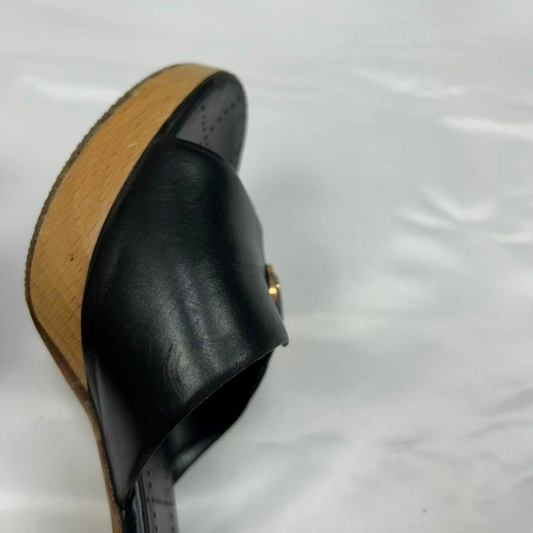CHANEL - F643 22cm 35 シャネル ウッドヒール パンチング CHANEL - F643 22cm 35 シャネル ウッドヒール パンチング