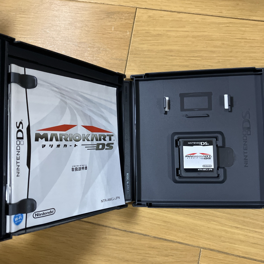 ニンテンドーDS - マリオカート DSソフトの通販 by 服 ニンテンドーDS - マリオカート DSソフトの通販 by 服