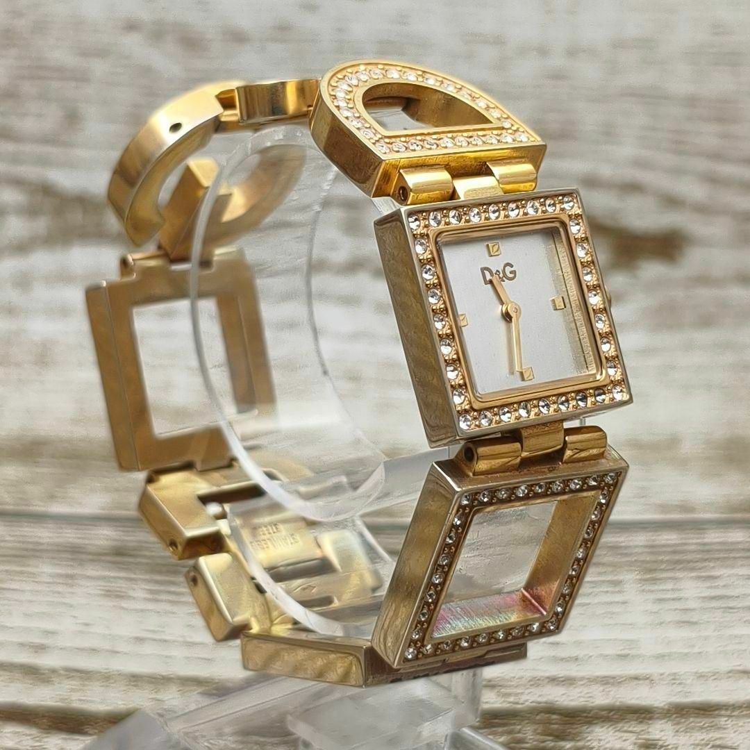DOLCE&GABBANA - 動作品 D&G ゴールド スクエア腕時計 ドルチェ DOLCE&GABBANA - 動作品 D&G ゴールド スクエア腕時計 ドルチェ