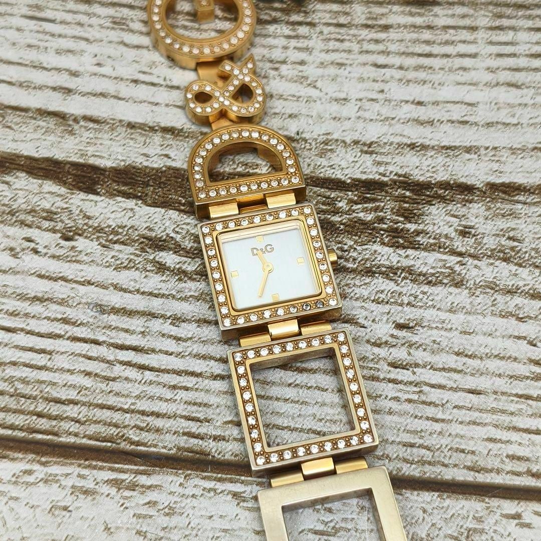DOLCE&GABBANA - 動作品 D&G ゴールド スクエア腕時計 ドルチェ DOLCE&GABBANA - 動作品 D&G ゴールド スクエア腕時計 ドルチェ