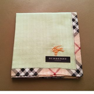 BURBERRY - バーバリー ノバチェックホースマークロゴ刺繍タオル BURBERRY - バーバリー ノバチェックホースマークロゴ刺繍タオル