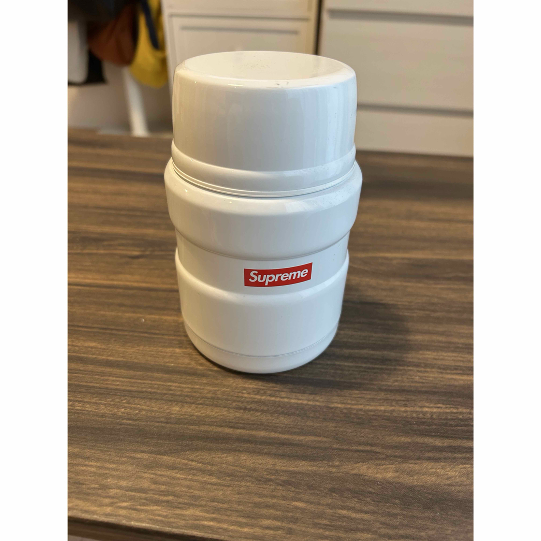 Supreme - Supreme Thermos Food Jarの通販 by asnfkam's shop Supreme - Supreme Thermos Food Jarの通販 by asnfkam's shop