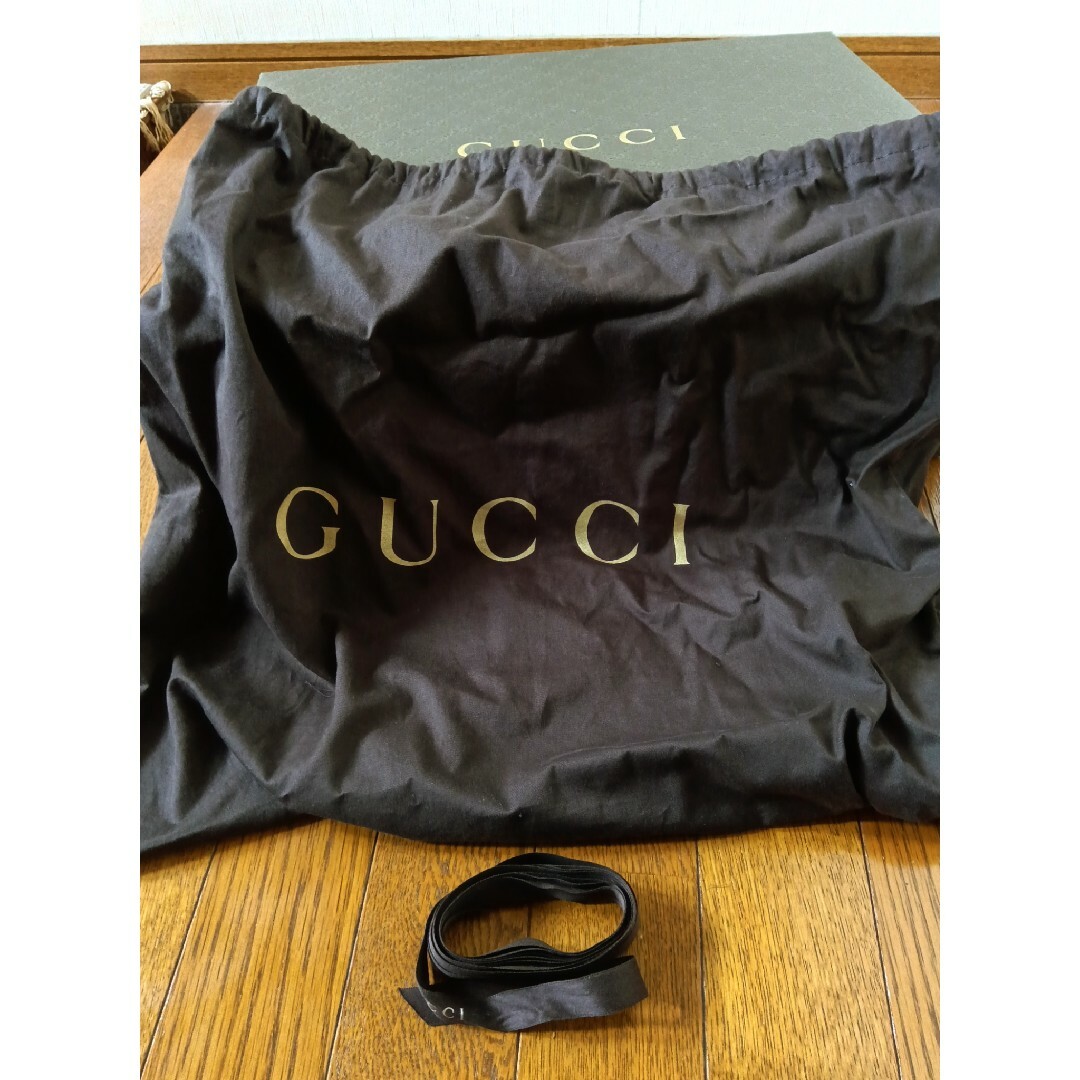 GUCCI - 【美品】グッチGUCCI 大きなショップ箱大きな保存袋付3 GUCCI - 【美品】グッチGUCCI 大きなショップ箱大きな保存袋付3