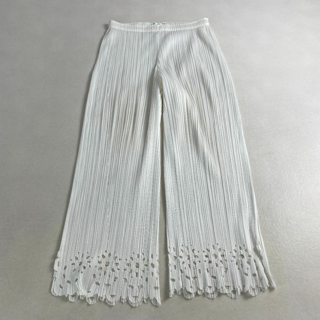 PLEATS PLEASE ISSEY MIYAKE - プリーツプリーズ　パンツ　ロングパンツ レース アイボリー 白 伸縮性 春夏 4