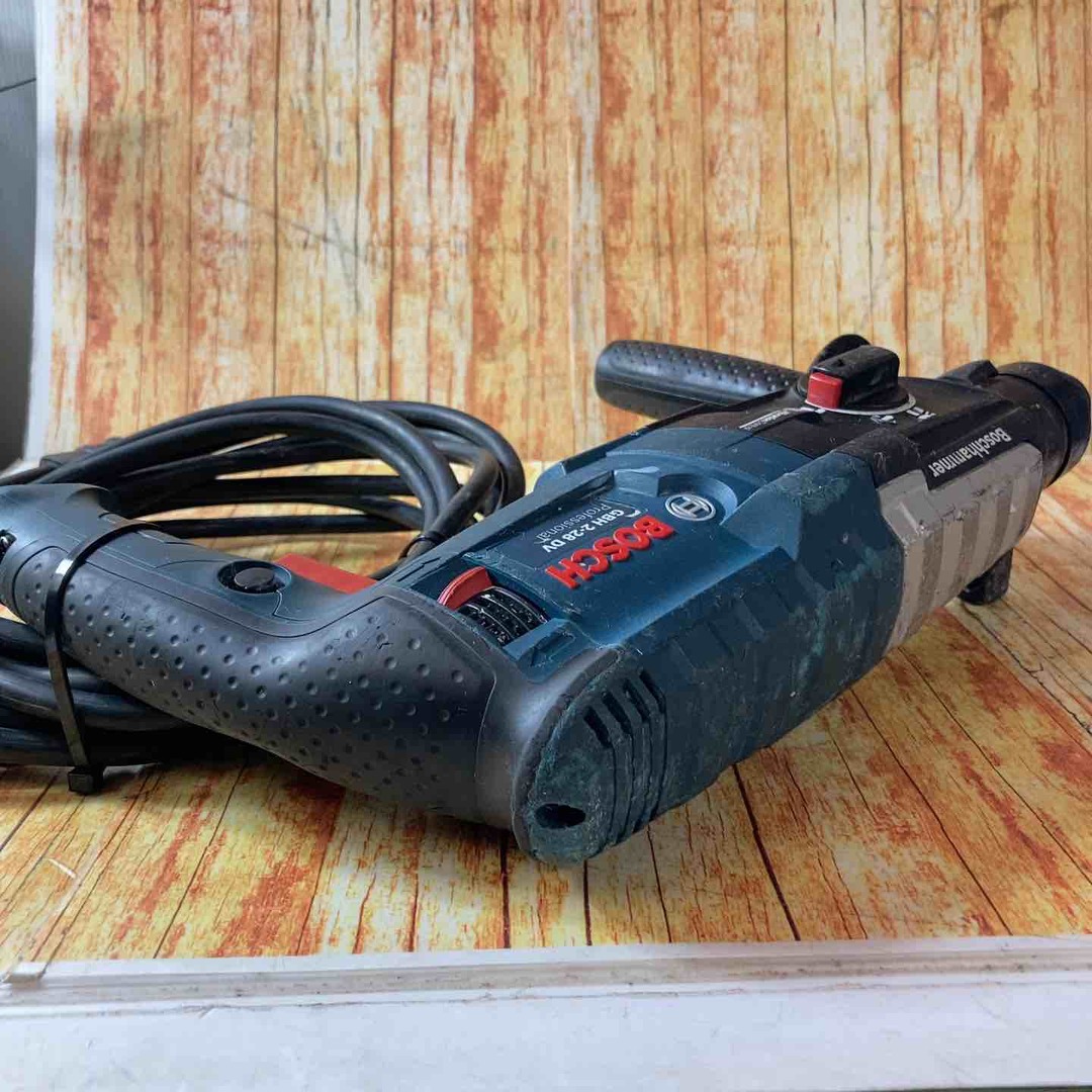 ☆ボッシュ(BOSCH) ハンマドリル GBH2-28DV【川崎店】の通販 by ☆ボッシュ(BOSCH) ハンマドリル GBH2-28DV【川崎店】の通販 by