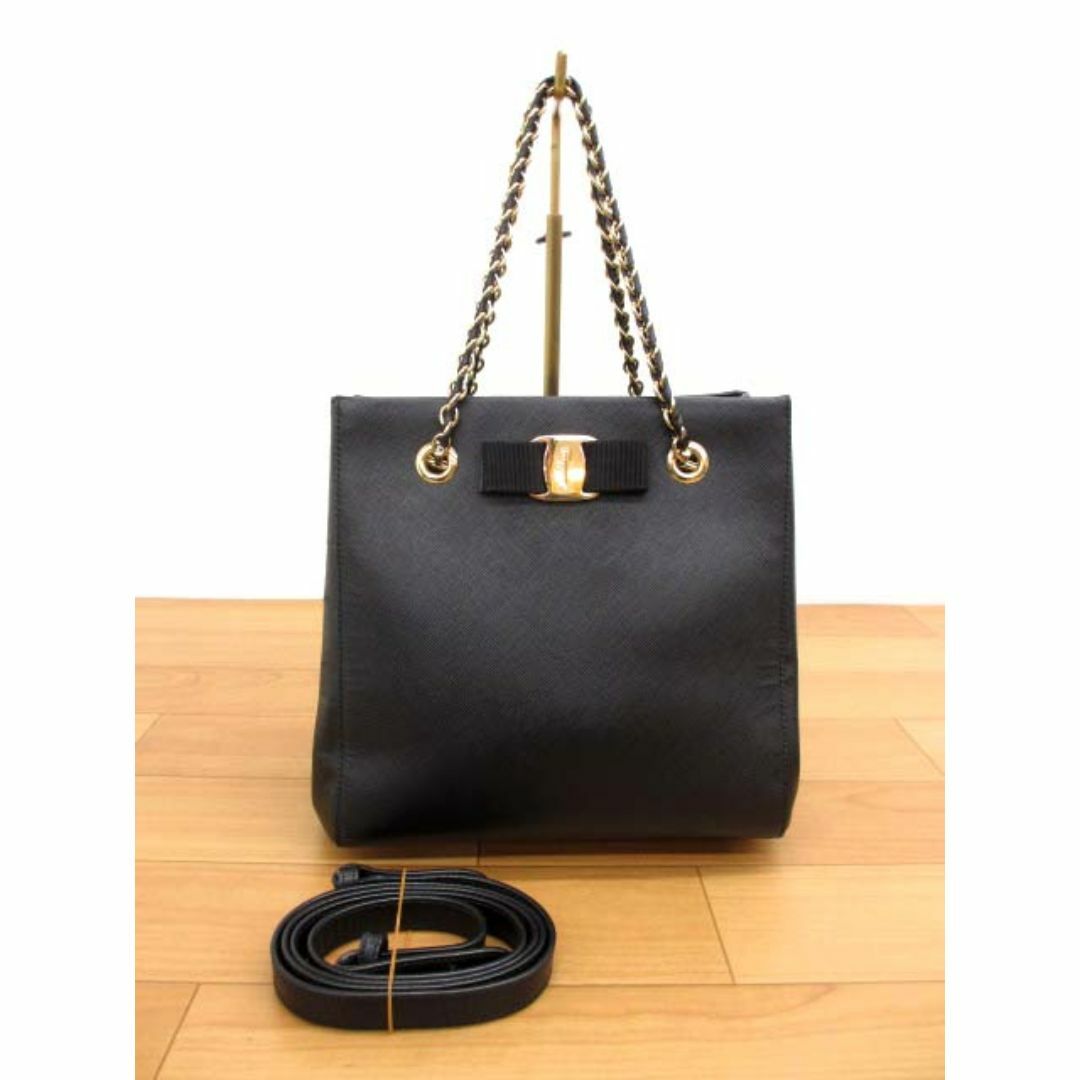 Salvatore Ferragamo - 美品 フェラガモ 21E998 ヴァラ VARA Salvatore Ferragamo - 美品 フェラガモ 21E998 ヴァラ VARA