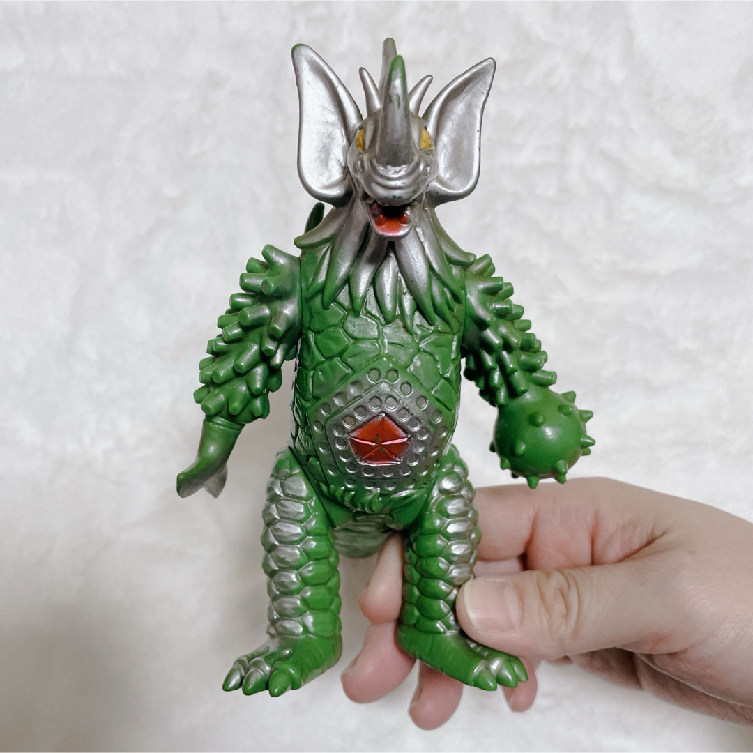 ウルトラマン】フィギュアセット 14体 ウルトラマン 怪獣の通販 ウルトラマン】フィギュアセット 14体 ウルトラマン 怪獣の通販